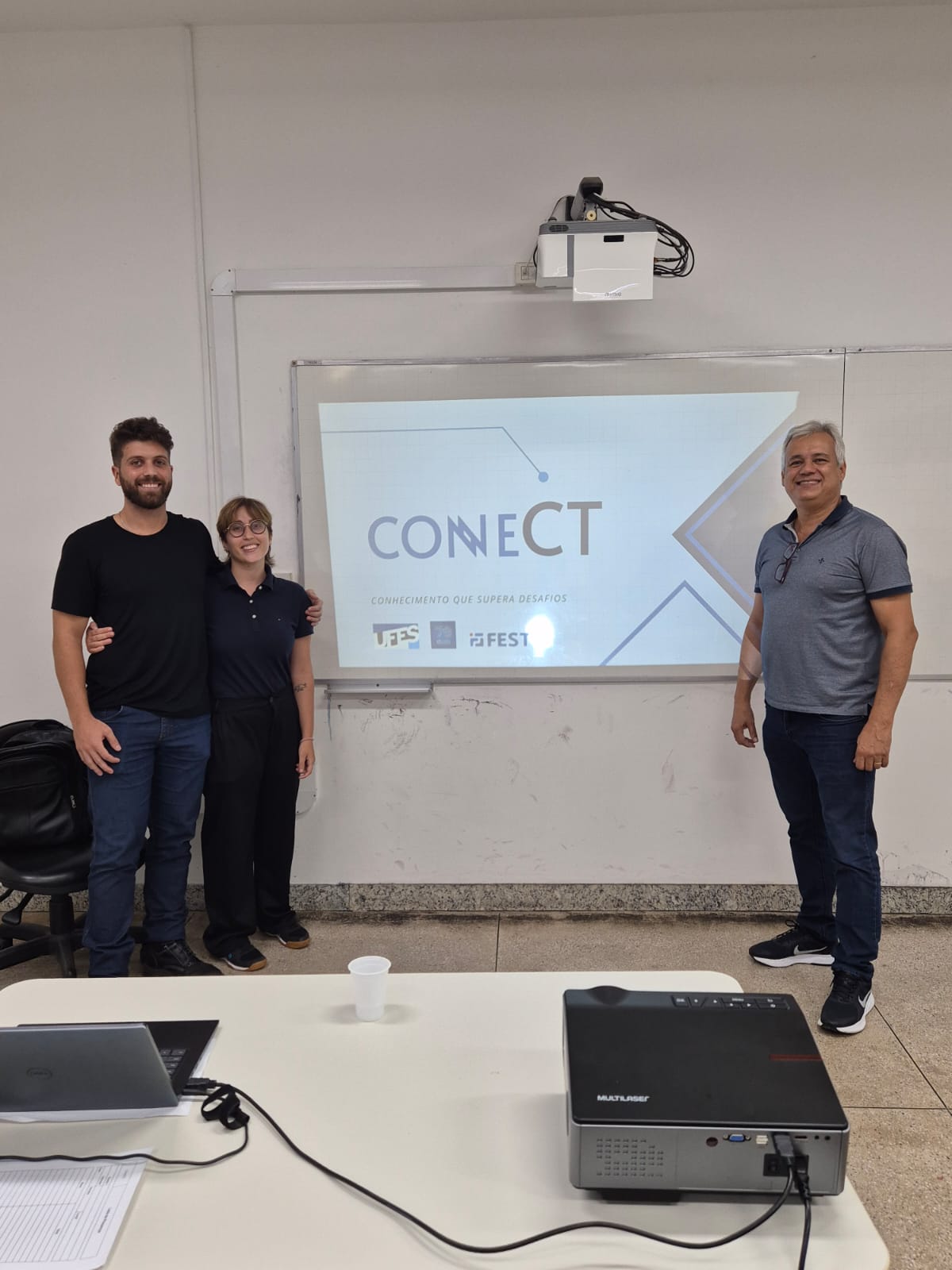 Apresentação do ConneCT para Estudantes